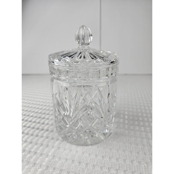 Fifth Avenue Crystal 'Portico' 7.5 Covered Jar New Open Box - Picture 2 of 6